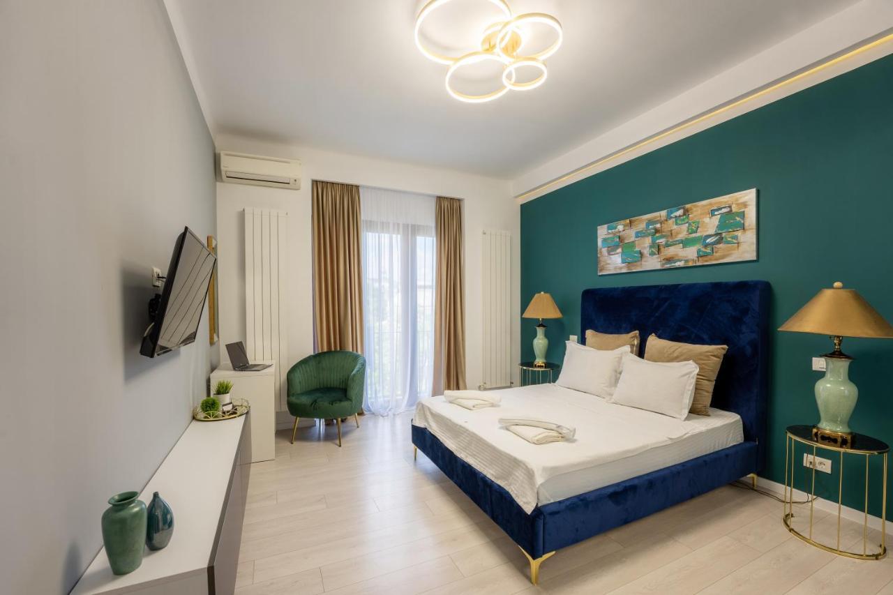 Metropole Apartments - Old City Bukares Bagian luar foto