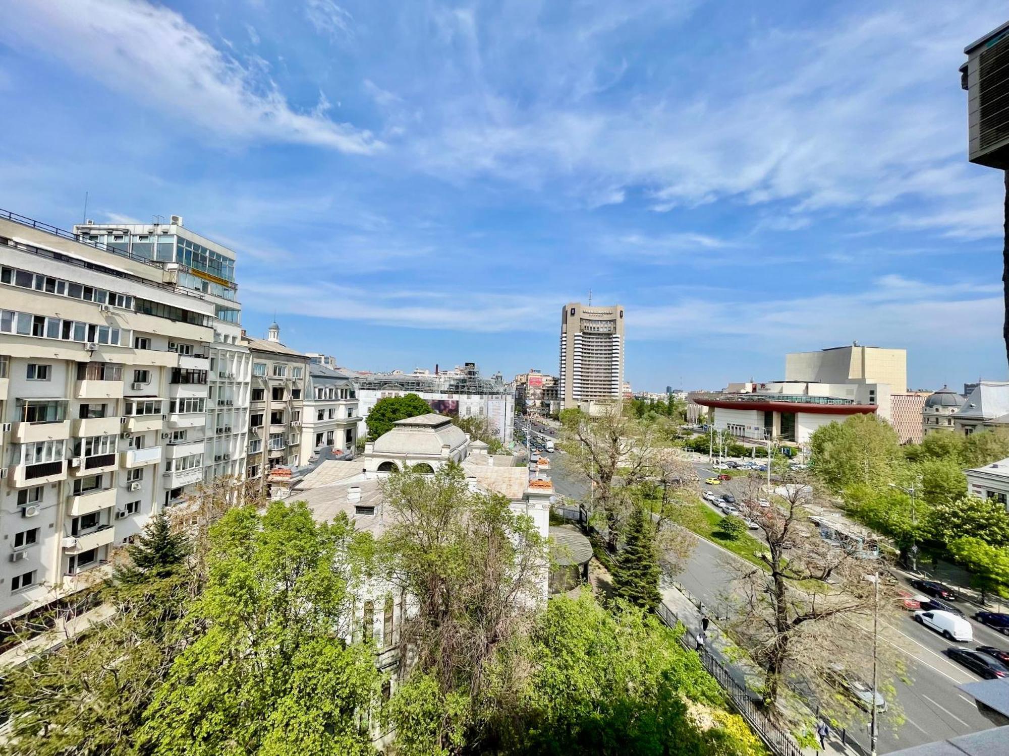 Metropole Apartments - Old City Bukares Bagian luar foto