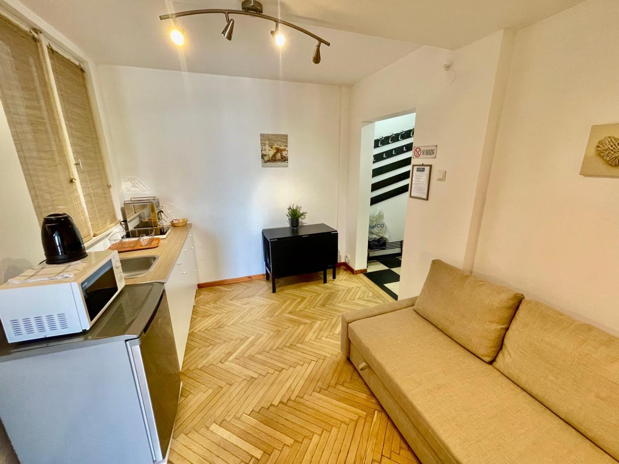 Metropole Apartments - Old City Bukares Bagian luar foto